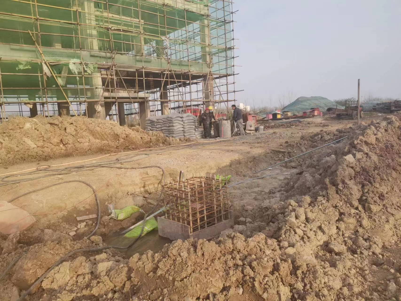 富宁当桥梁出现裂缝的时候应该及时加固修补